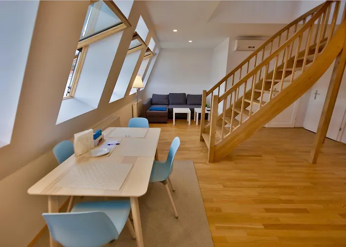 Sunny Penthouse L Dg5\'12